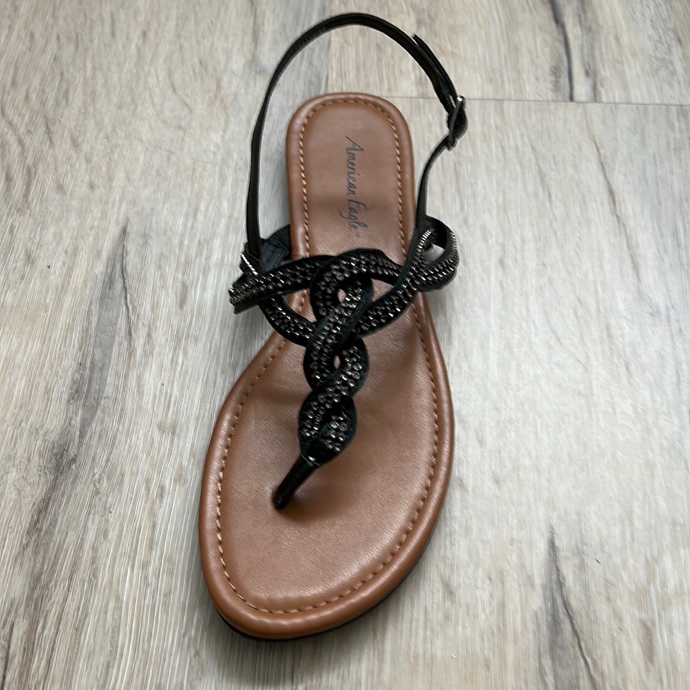 🌸American Eagle sandal on sale 🌸 size 7